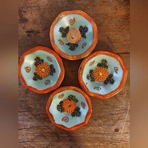4 PC Vintage Hand-painted Made In Japan  2.5 In Set Stoneware